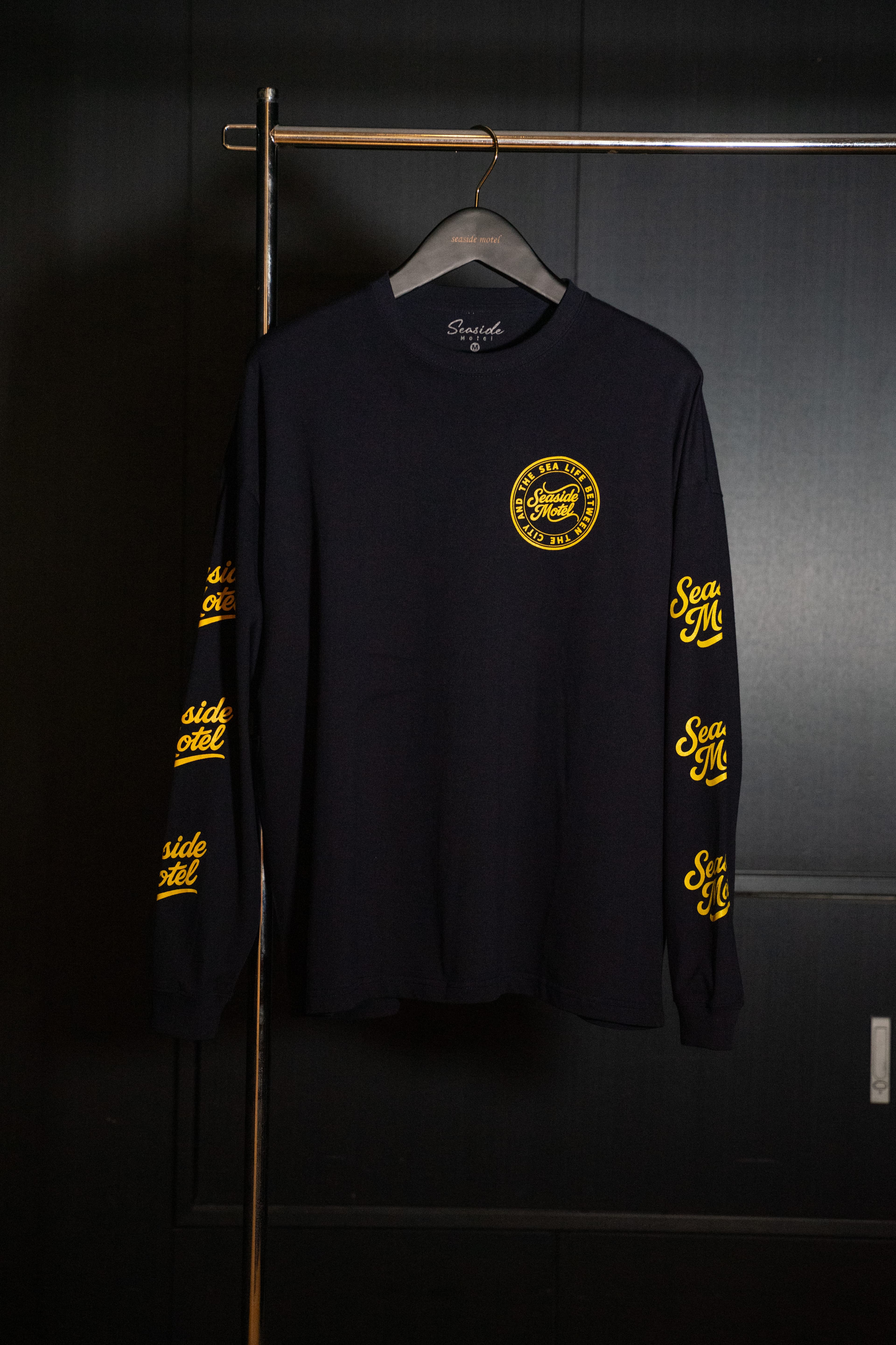 Text Logo – Sleeve – Long Sleeve T-Shirt – Navy